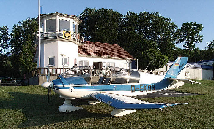 Robin DR400/180R